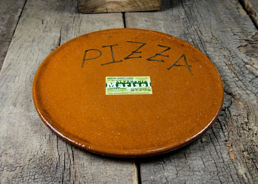 Special clay dish for pizza